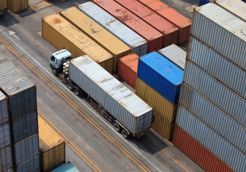 container operation in port series